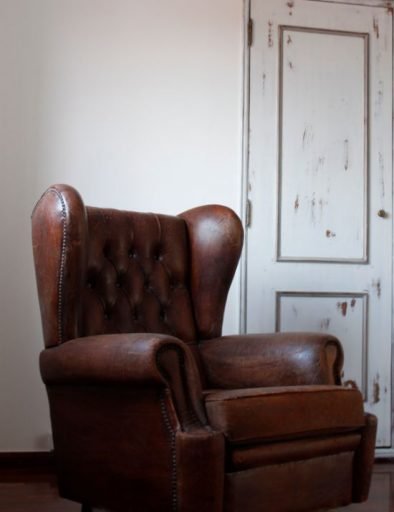 Almagreira House - Room Air - Elegant Vintage Furnish